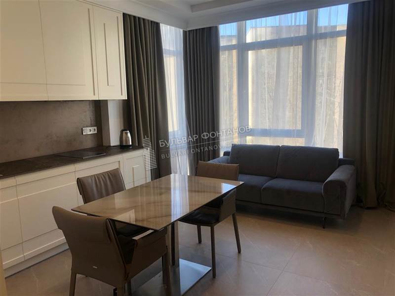1-х_комнатная-жк_бульвар_фонтанов-аренда-15201